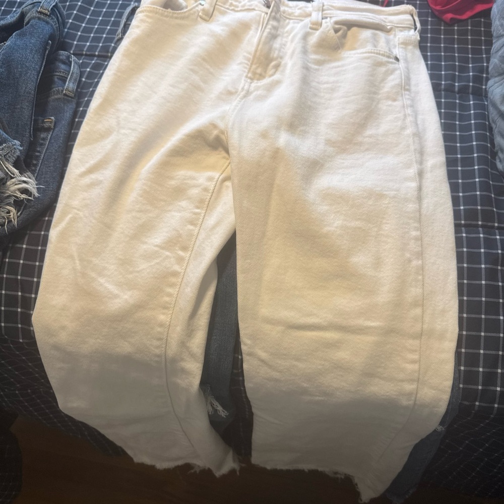 Just Black Women's White Jeans